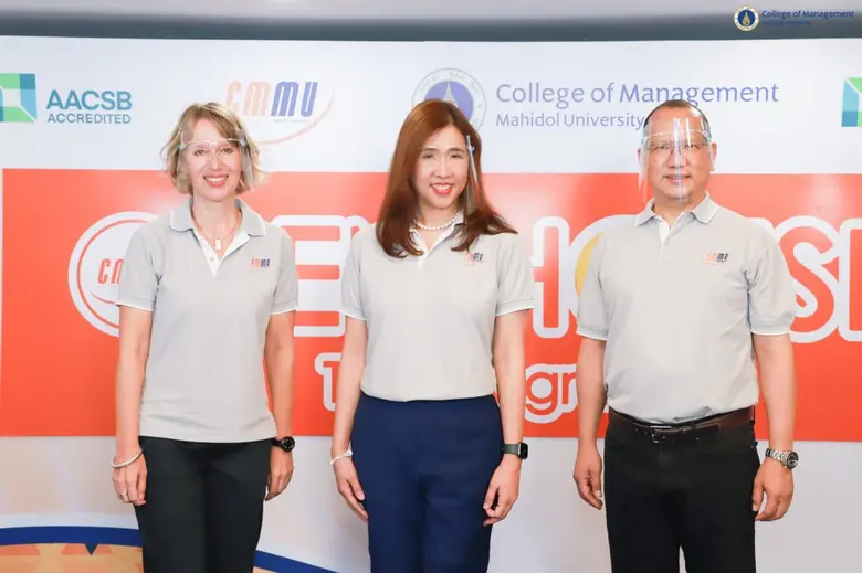 รศ. ดร. วิชิตา รักธรรม คณบดีวิทยาลัยการจั...