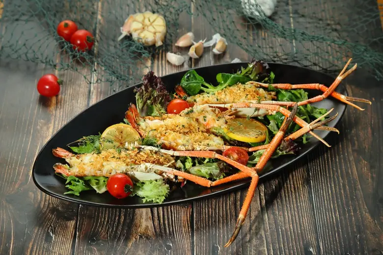 "บรีซ คาเฟ่ แอนด์ บาร์" ร้านอาหารในเครืออ...