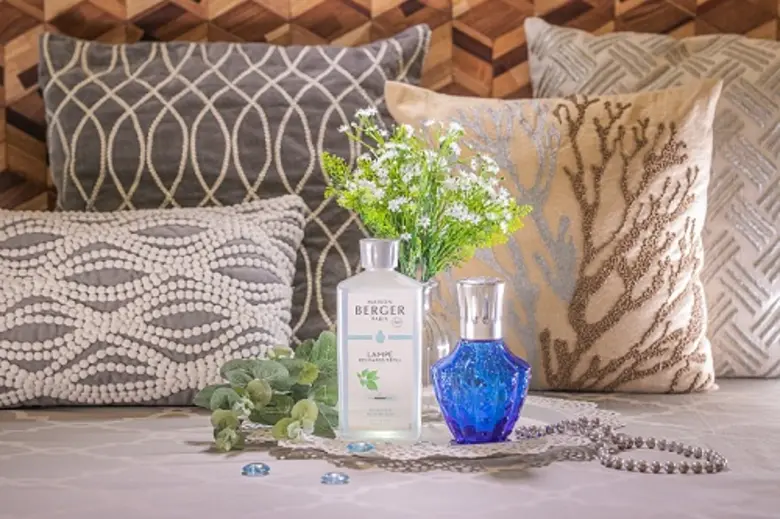 เมซอง แบร์เช่ ปารีส มอบอากาศบริสุทธิ์ให้ทุกบ้าน Work From Home อย่างอุ่นใจด้วยตะเกียงน้ำหอมคอลเลคชั่น CLOCHETTE