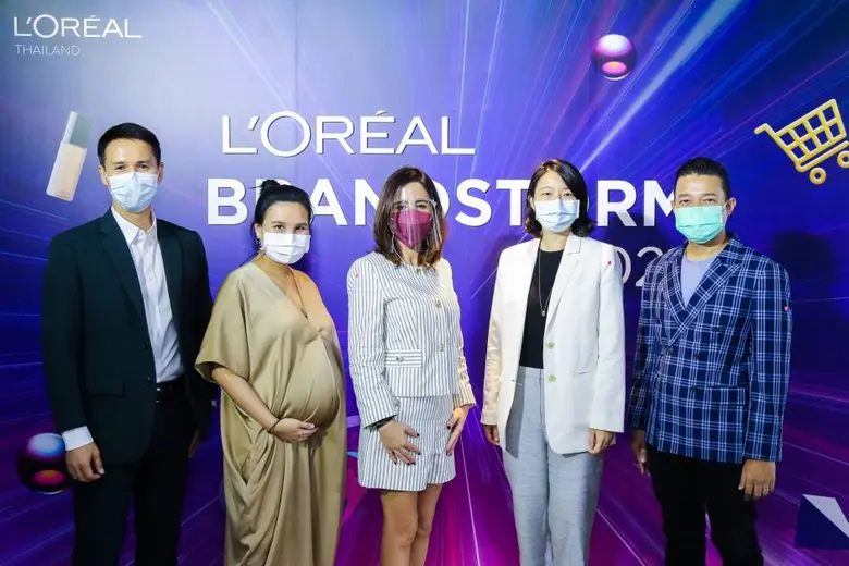 คว้ารางวัลชนะเลิศการแข่งขัน "ลอรีอัล แบรน...