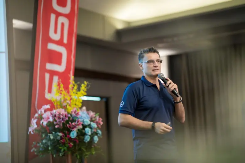 บริษัท เดมเลอร์ คอมเมอร์เชียล วีฮีเคิลส์ ...