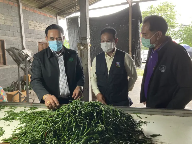 นายสินิตย์ เลิศไกร รัฐมนตรีช่วยว่าการกระท...