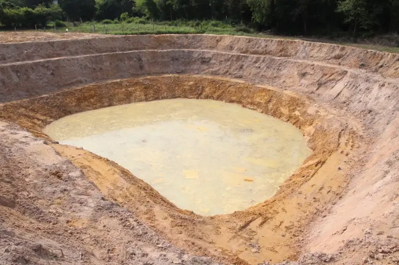 ตามติด เพื่อคุณภาพชีวิตพี่น้องประชาชน จ.อุบลราชธานี สนับสนุนการดำเนินงาน "โคก หนอง นา พช." ในพื้นที่ อ.เมืองฯ พร้อมแนะการปรับพื้นที่ตามภูมิสังคมและหลักกสิกรรมธรรมชาติ