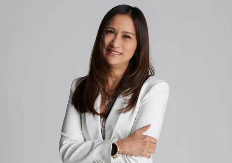 นางสาว กิตติมา วัชโรภาส ประธานเจ้าหน้าที่...