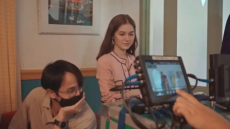 ลุคใหม่หวานซ่อนเปรี้ยวของศิลปินสาว "วิโอเ...