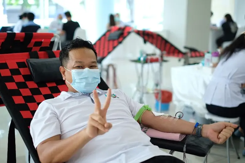 อาจารย์พนรัญชน์ ยังสุข ผู้อำนวยการกลุ่มงา...