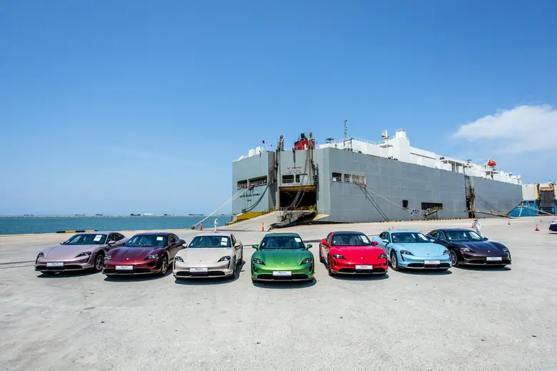 ปอร์เช่ ประเทศไทย เสริมทัพความแข็งแกร่งให้แก่ยนตรกรรมสปอร์ตไฟฟ้าด้วยไทคานน์ ใหม่ รุ่นขับเคลื่อนล้อหลัง (The new Taycan)