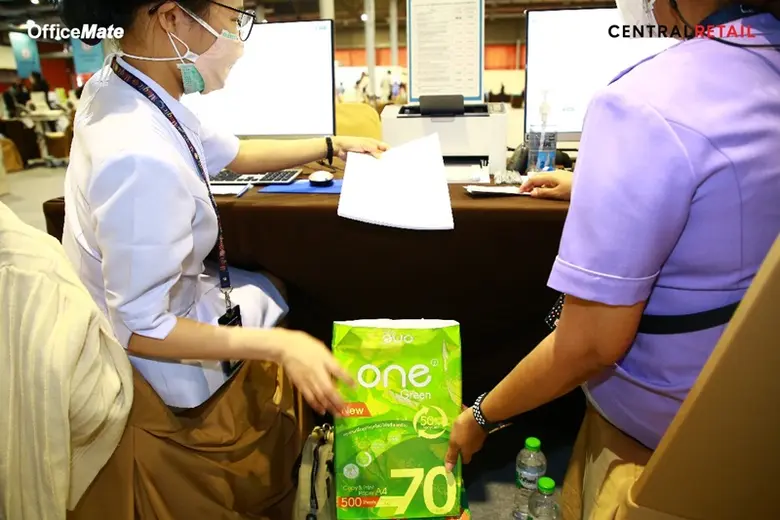 ออฟฟิศเมท บริจาคอุปกรณ์ และของใช้จำเป็น สำหรับหน่วยความร่วมมือบริการฉีดวัคซีนโควิด-19 ของกลุ่มเซ็นทรัล