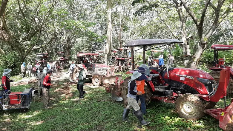 บริษัทยันม่าร์ เอส พี จำกัดและเกษตรกรในหม...