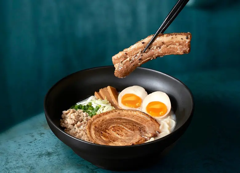 ชาบูตง ราเมน (Chabuton) สุดยอดร้านราเมนต้...