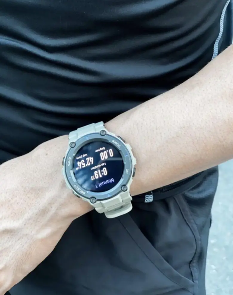 สมาร์ทวอทช์ คู่กาย "พระเอกดาวรุ่ง บิ๊ก ณทรรศชัย" Amazfit T-Rex Pro สุดล้ำด้วยฟังก์ชั่น วัดค่าออกซิเจนในเลือด และเมนูออกกำลังกาย ตอบโจทย์ทุกไลฟ์สไตล์