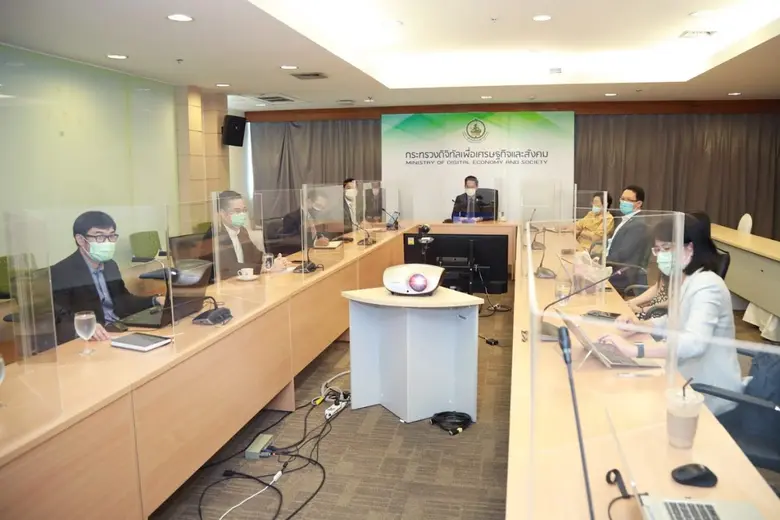 เมื่อวันที่ 25 พฤษภาคม 2564 นายเนวินธุ์ ช...