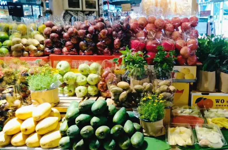 นอกจากสวมหน้ากากอนามัย หมั่นล้างมือให้สะอ...