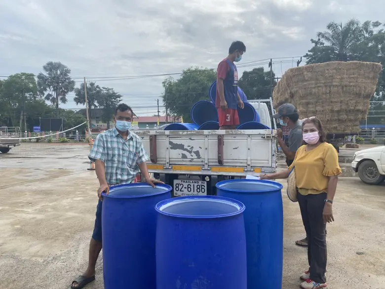 พช.พระแสง ส่งมอบวัสดุโครงการโครงการพัฒนาพ...
