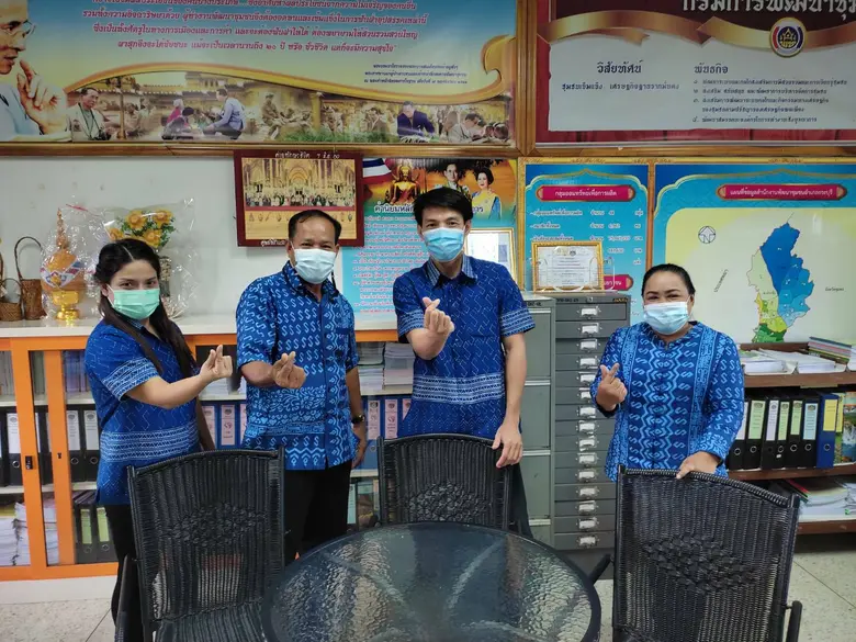 พช.เชิญชวนชาวระนองร่วมใจ ใส่ผ้าไทยให้สนุก...