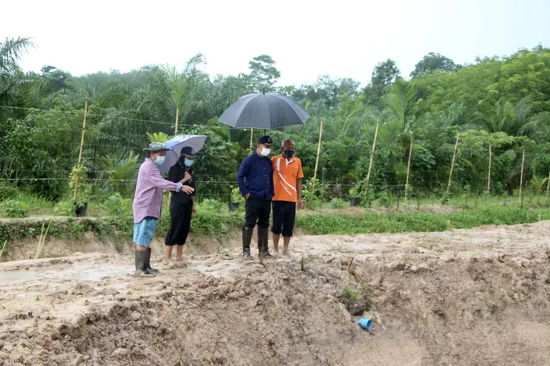 พัฒนาชุมชนจังหวัดนครศรีธรรมราช  เดินหน้าต่อ ติดตามดำเนินงาน "โคก หนอง นา โมเดล"