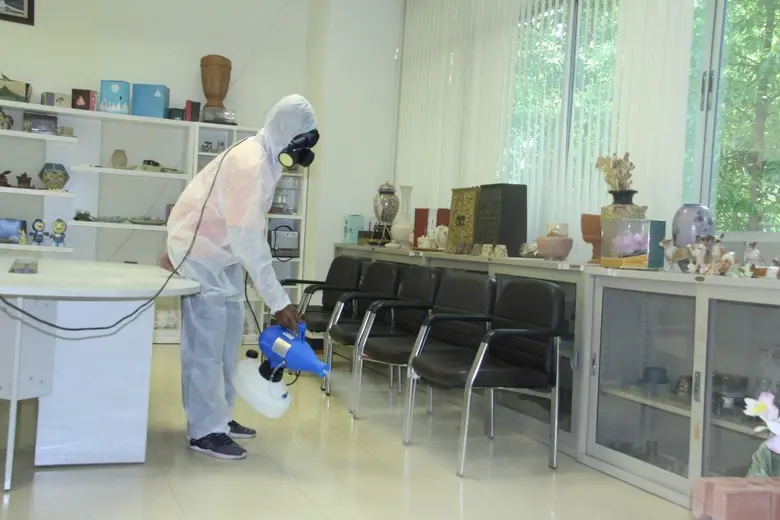 วว. มอบผลงาน "น้ำอิเล็กโทรไลต์ สำหรับพ่นกำจัดเชื้อโรค" ให้แก่กรมราชทัณฑ์ เพื่อลดการแพร่ระบาดโควิด-19