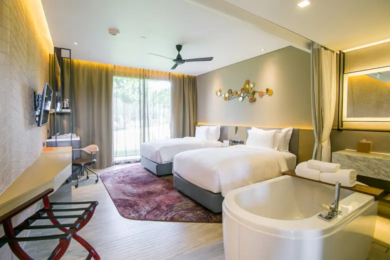 ต้อนรับหน้าฝนนี้ที่ดุสิตดีทู เขาใหญ่ ด้วยแพ็กเกจราคาห้องพักเริ่มต้นเพียง 2,900.- บาทสุทธิ