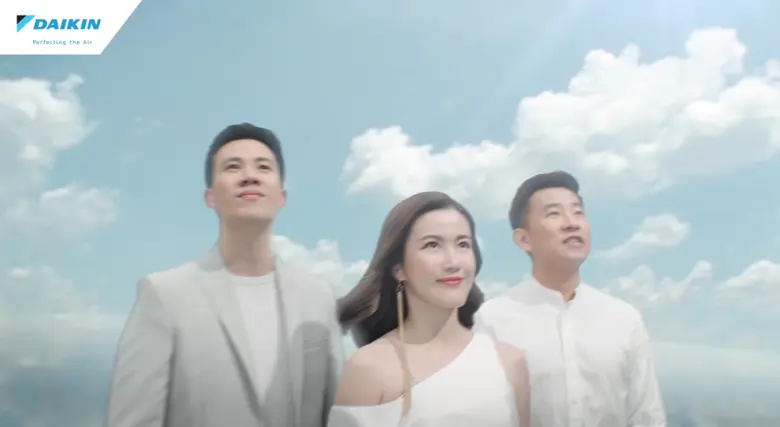 "ไดกิ้น" มอบอากาศสะอาดให้ทุกคนในครอบครัว ตอกย้ำคุณสมบัติเทคโนโลยี "สตรีมเมอร์" ช่วยยับยั้งไวรัสโคโรน่าสายพันธุ์ใหม่ ผ่านโฆษณาตัวใหม่