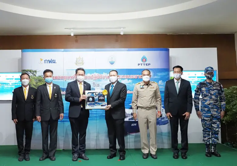 การปฏิบัติงานของเจ้าหน้าที่ภาคสนามในป่าชา...