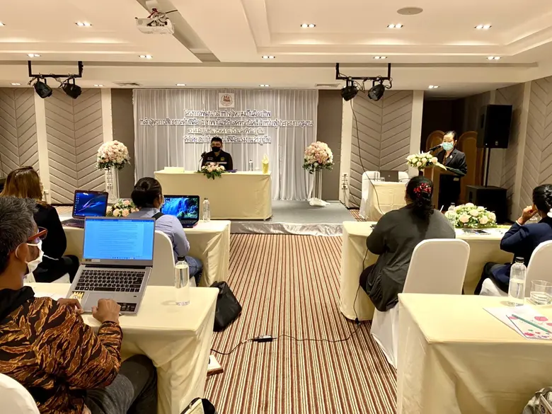 สพร.21 ภก เปิดฝึกอบรมโครงการพัฒนาวิสาหกิจสู่ความเป็นมืออาชีพ สาขาพาณิชย์อิเล็กทรอนิกส์สำหรับผู้ประกอบการชุมชน