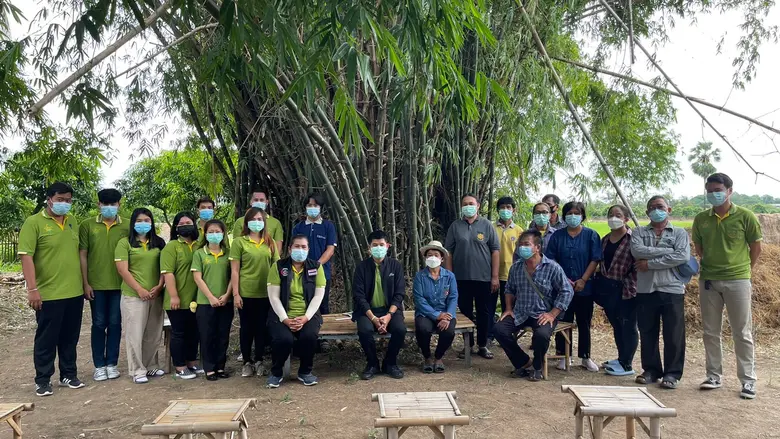 พช.สามโก้ เอามื้อสามัคคี "โคก หนอง นา พช." สร้างวิถีแห่งการเรียนรู้ สืบสานหลักปรัชญาของเศรษฐกิจพอเพียง คืนความมั่นคงสู่ชุมชน