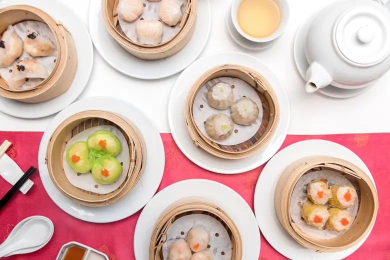 ห้องอาหารจีนซัมเมอร์ พาเลซ โรงแรมอินเตอร์คอนติเนนตั...