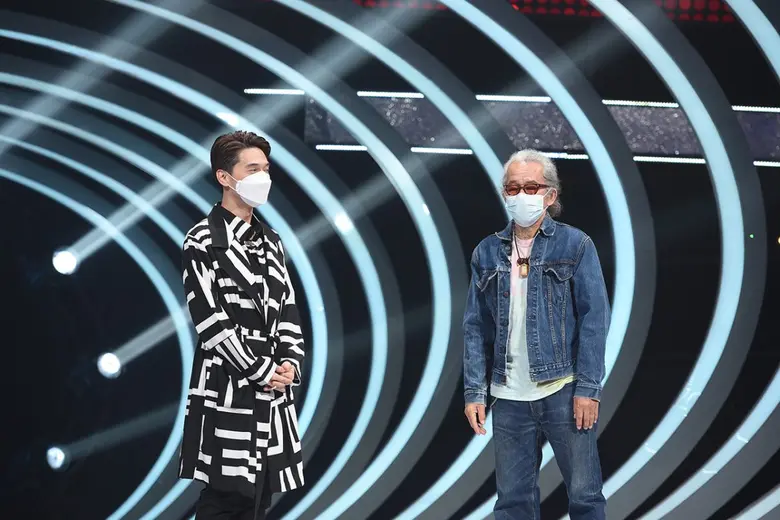 ไม่ง่ายอย่างที่คิด! "ชมพู่ - จียอน" ทายอายุคนคุ้นเคย  "หงา คาราวาน" ร่วมแจมเป็นปรัศนี ในรายการ "GUESS MY AGE รู้หน้า ไม่รู้วัย"