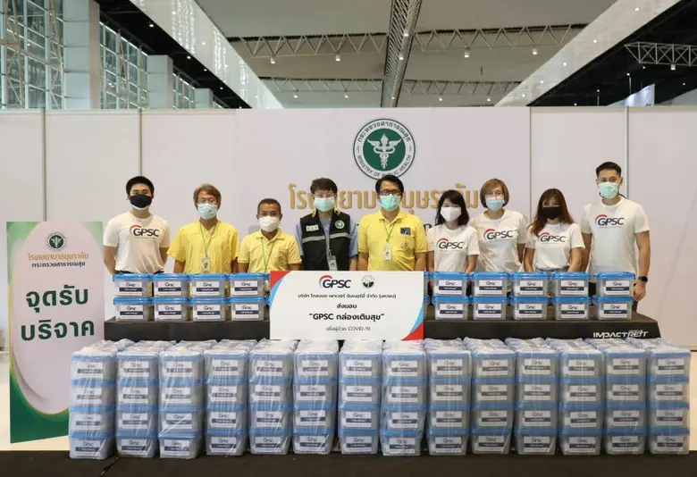 คุณพัลลภา อชานนท์ ผู้จัดการฝ่ายอาวุโสเลขา...