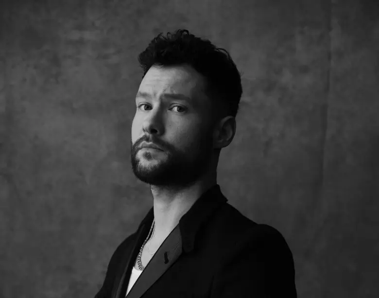 "Calum Scott" ศิลปินหนุ่มหล่อแนวเพลงสไตล์...