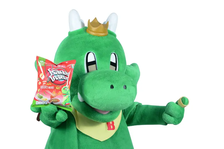 เจาะกลยุทธ์โคแบรนด์ "โรลเลอร์ โคสเตอร์" กอดคอ "บาร์บีคิวพลาซ่า" เสิร์ฟ 2 รสชาติใหม่ "รสบาร์บีคิว" และ "รสน้ำจิ้มบาร์บีคิวพลาซ่า สูตรเผ็ด" ส่งตรงความอร่อยให้ผู้บริโภคถึงบ้าน