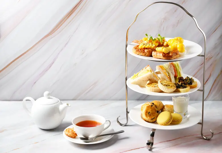 ห้องอาหารที แอท ล็อบบี้ ชั้น G โรงแรมปทุม...