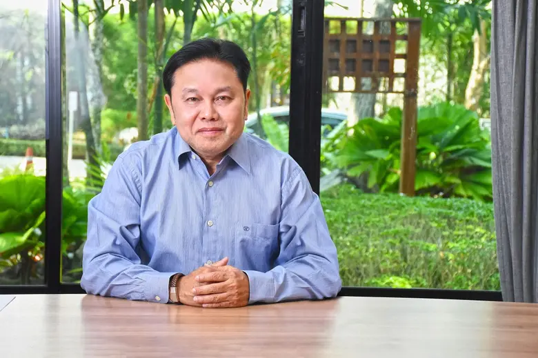 บริษัท หาดทิพย์ จำกัด (มหาชน) โดย พลตรี พ...