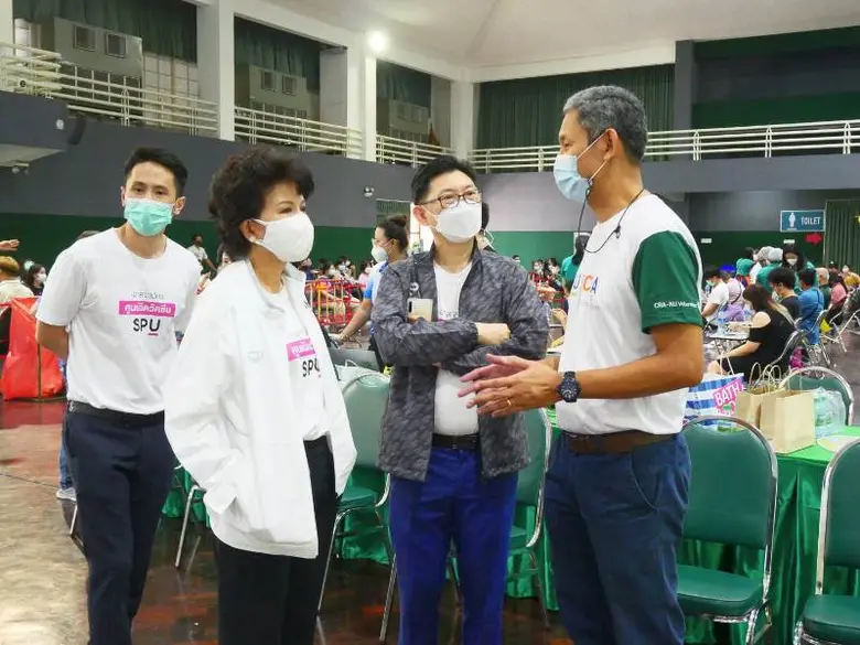 ปันน้ำใจ! SPU มอบหน้ากากอนามัย สนับสนุนศูนย์ฉีดวัคซีน KU สู้ COVID-19