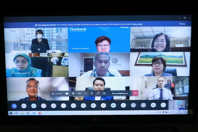 ปลัดฯ ดีอีเอส อบรม "Digital Mindset for Digital Tranformation" ในหลักสูตร(GCIO) รุ่นที่ 30 ของสถาบันพัฒนาบุคลากรด้านดิจิทัลภาครัฐ