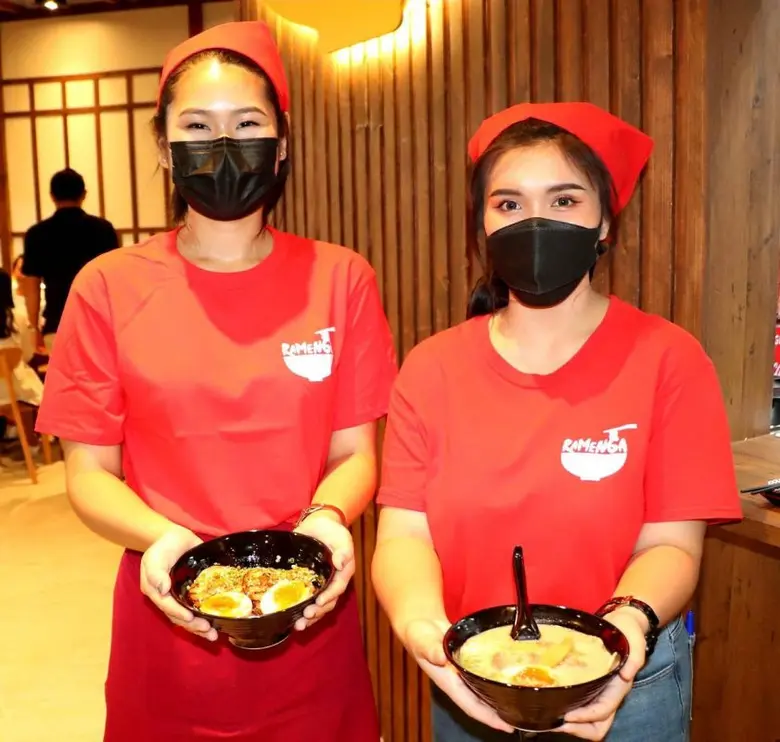 เอ็ม บี เค เซ็นเตอร์ และ เดอะไนน์ เซ็นเตอร์ พระราม 9 ชวนมารับกำลังใจ พร้อมร่วมแบ่งปัน กับ ราเมงอะ (Ramenga) เดินหน้าโครงการปันอิ่ม แจกราเมงฟรี กว่า 1,000 ชาม