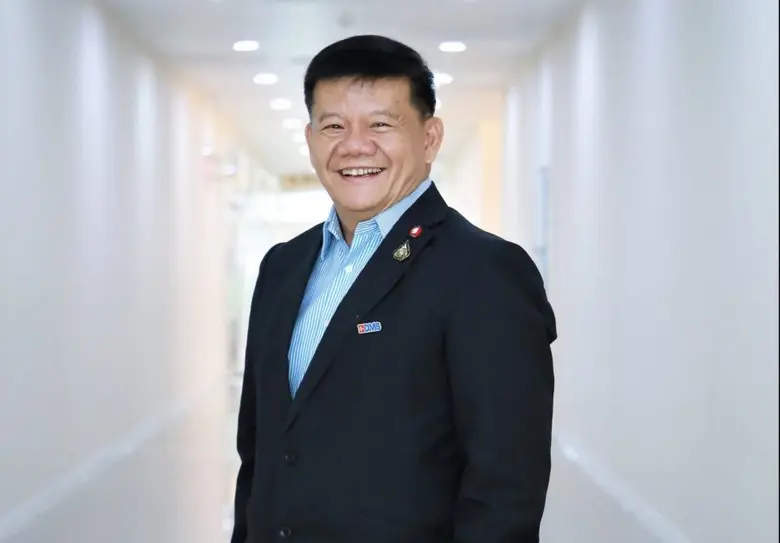 นพ. อัษฎา ตียพันธ์ ผู้อำนวยการโรงพยาบาลสมิติเวช ศรี...