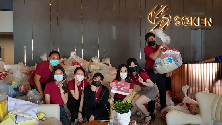 โซเคน ดีเวลลอปเม้นท์ กรุ๊ป มอบถุงกำลังใจแบ่งปันความช่วยเหลือให้แคมป์คนงานก่อสร้างกว่า 400 ชีวิตสู้วิกฤตโควิด-19