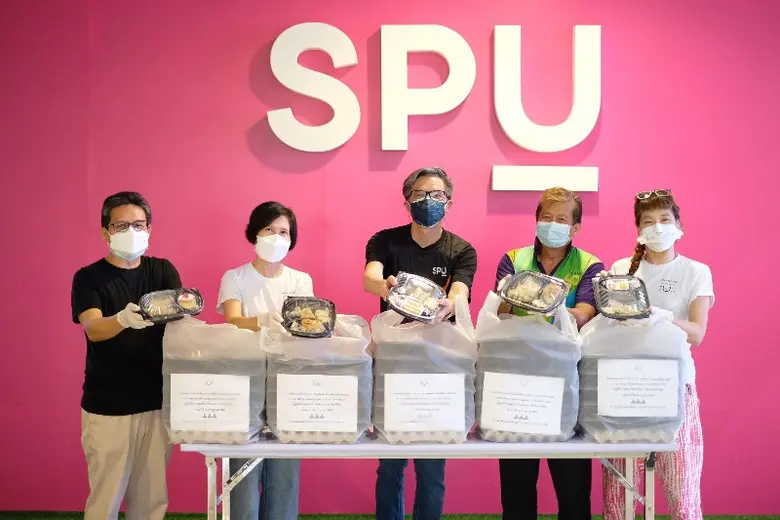 คุณชิดชัย คุณพิมรา ทวีพานิชย์ ร้านมักส์ แ...