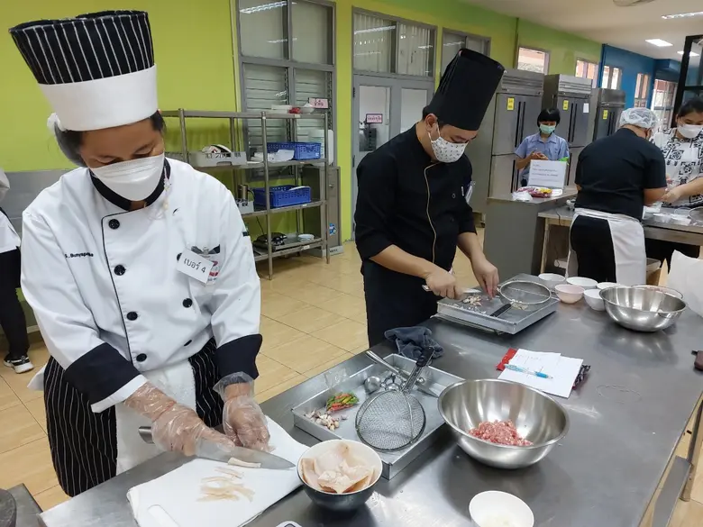 วันที่ 10 11 กรกฎาคม 2564 สถาบันพัฒนาฝีมื...