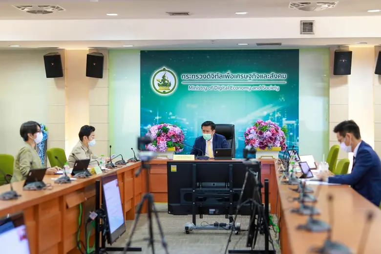 เมื่อวันที่ 12 กรกฎาคม 2564 นายชัยวุฒิ ธน...