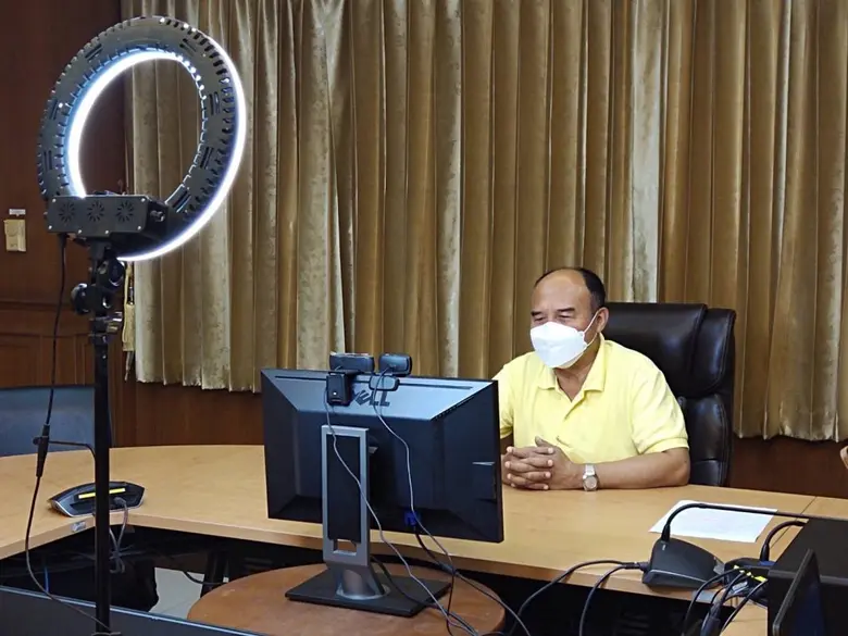 สถาบันเทคโนโลยีปทุมวัน เดินหน้าการเรียนกา...