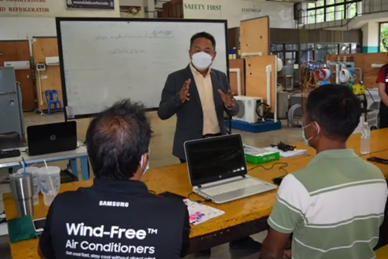 15 ก.ค. 64 นายสรรชัย ชอบพิมาย ผู้อำนวยการ...