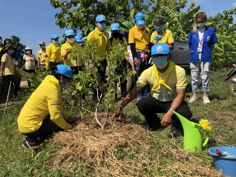 ทีมงาน พช.ขอนแก่นนำร่วมกิจกรรมจิตอาสาเอาม...