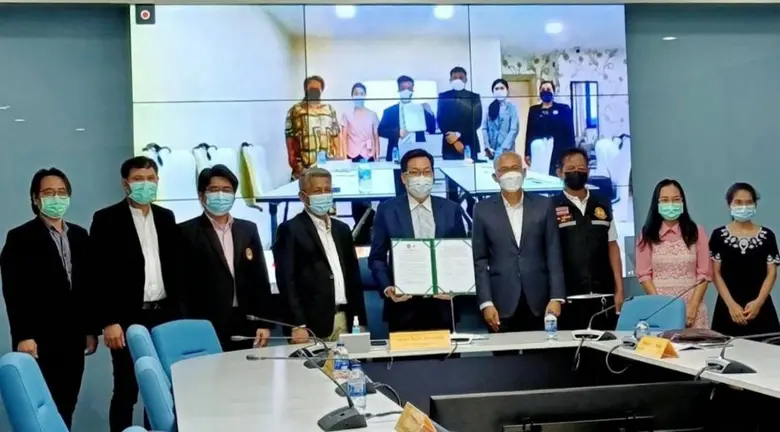 นายโกศล ตาลทอง กรรมการผู้จัดการ บริษัท บี...