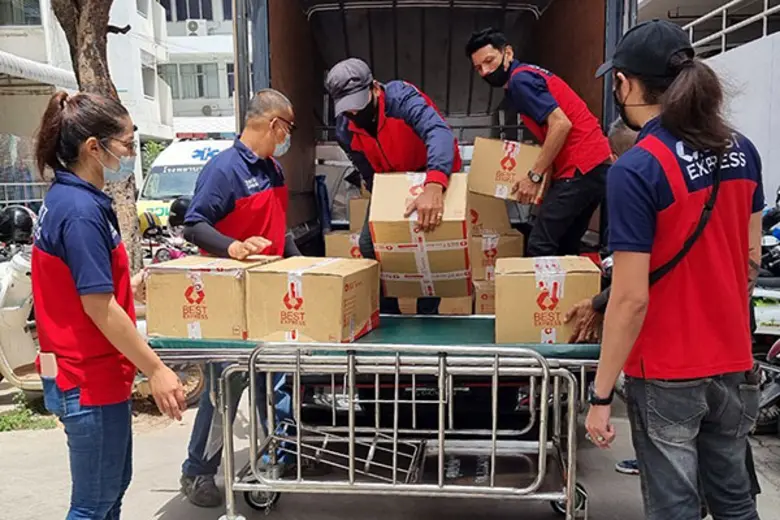 BEST Express ร่วมปันสุขให้ 'คลัสเตอร์ฟันน้ำนม' ขอนแก่น