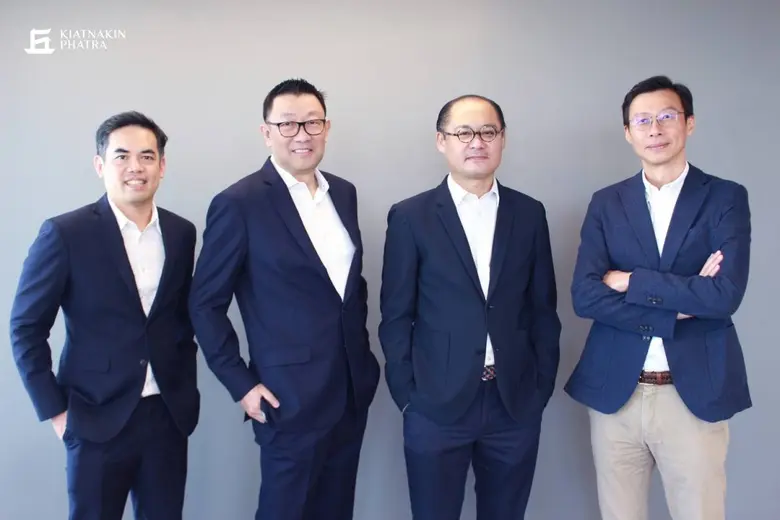 กลุ่มธุรกิจการเงินเกียรตินาคินภัทร-KKP แถ...