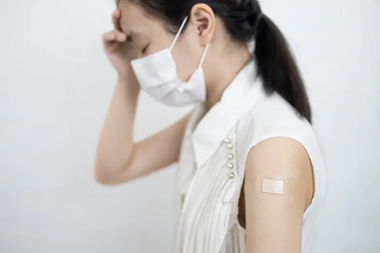 อาการปวดศีรษะกับ COVID-19"