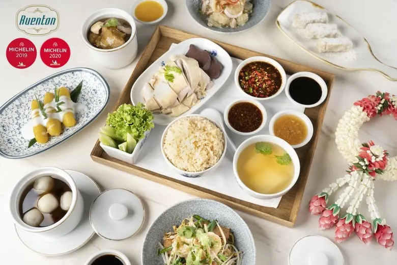 ฉลองวันแม่กับครอบครัวในบรรยากาศแสนอบอุ่นท...