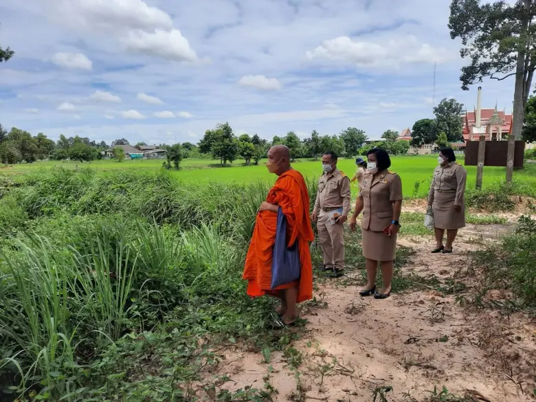 นางนวลจันทร์ ศรีมงคล พัฒนาการจังหวัดร้อยเ...